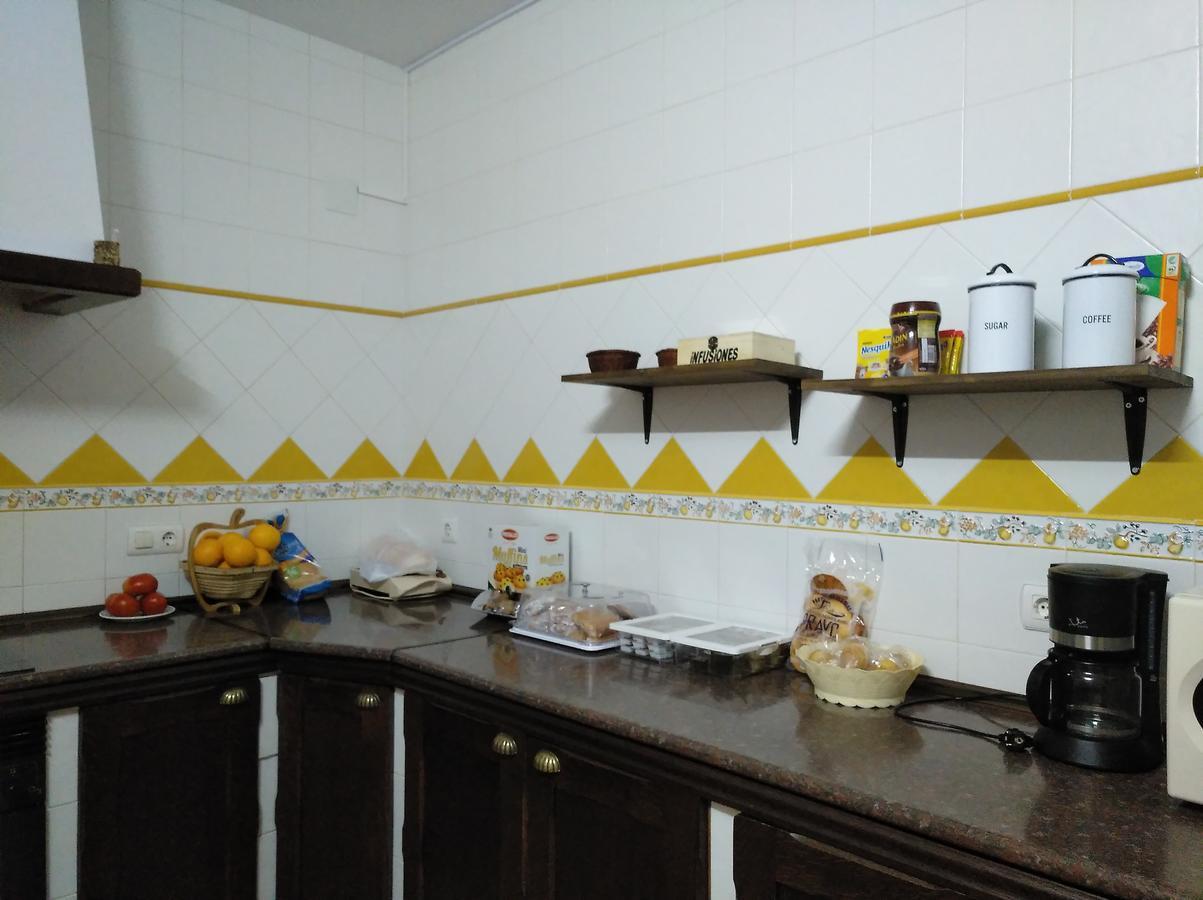 Casa Rural Peña Falcón Torrejón el Rubio Exterior foto